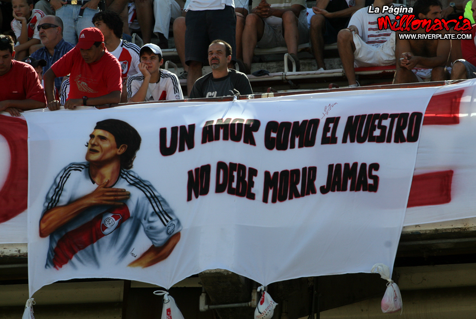 River Plate vs Colón Sta. Fé (CL 2009) 22